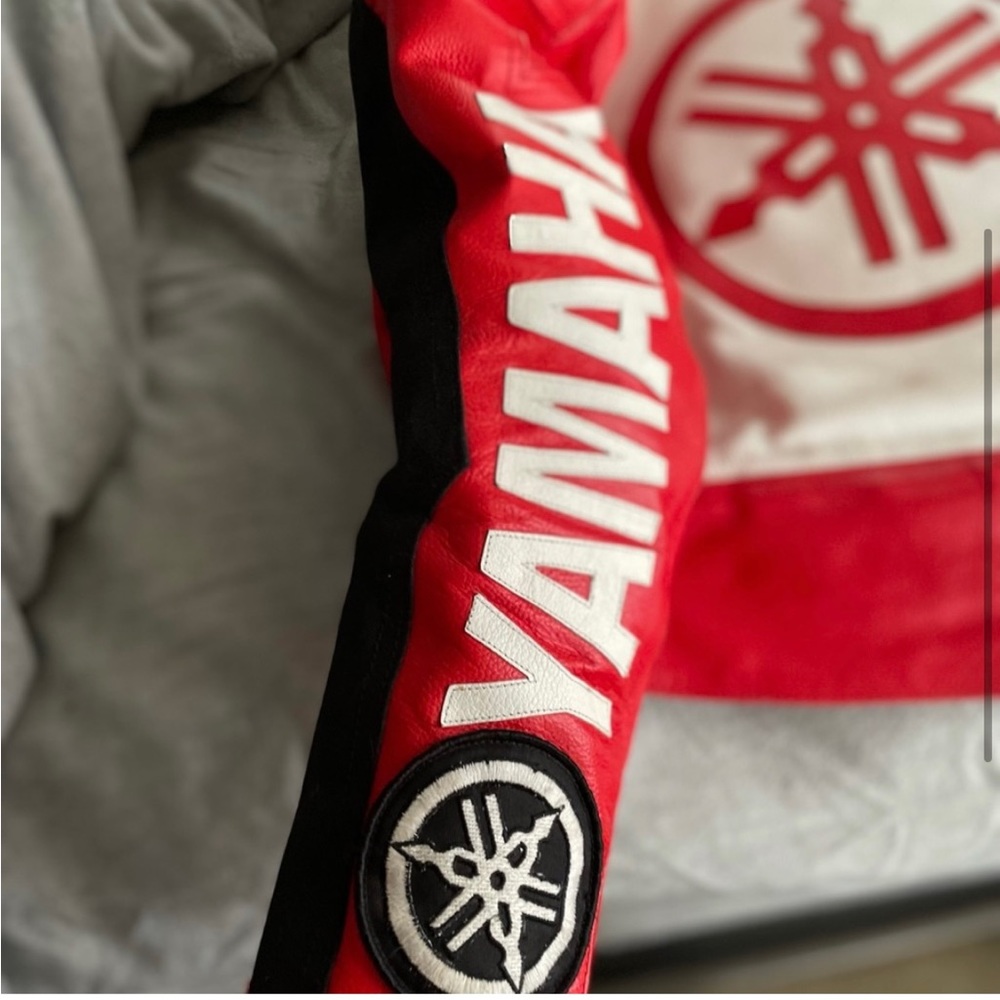 Yamaha Riding jacket - Picture 3 of 4